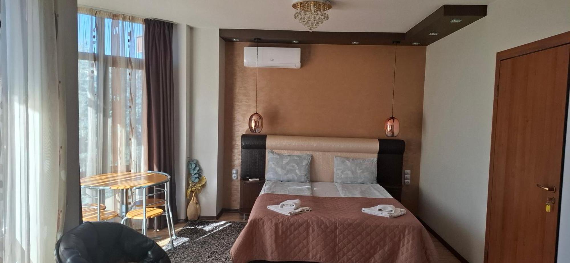 Fantasy Apartaments And Studios Avenue Комплекс Фантазия Хисаря Dış mekan fotoğraf
